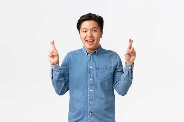 揭开6合彩历史走势的神秘面纱：赢取人生大奖的关键密码